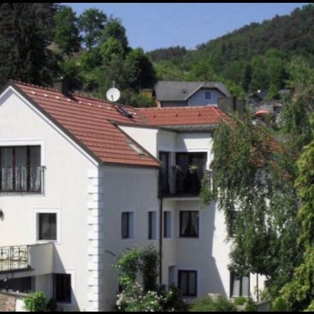 Pension Artstetten Екстер'єр фото