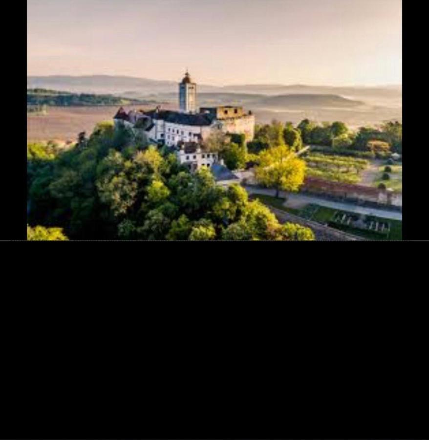 Pension Artstetten Екстер'єр фото